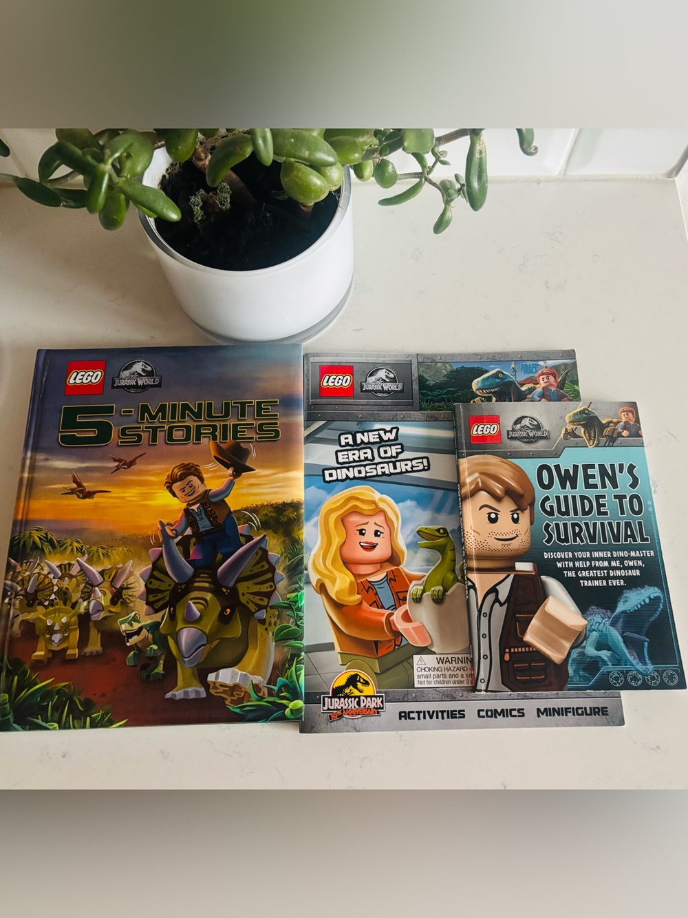 Lego Jurassic World Books set